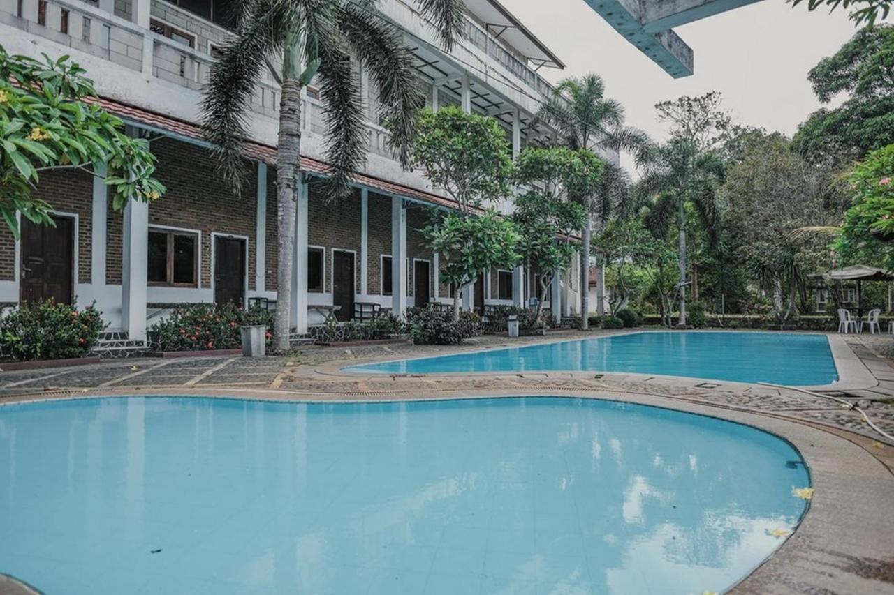 Reddoorz Near Pantai Florida Anyer Otel Serang Dış mekan fotoğraf