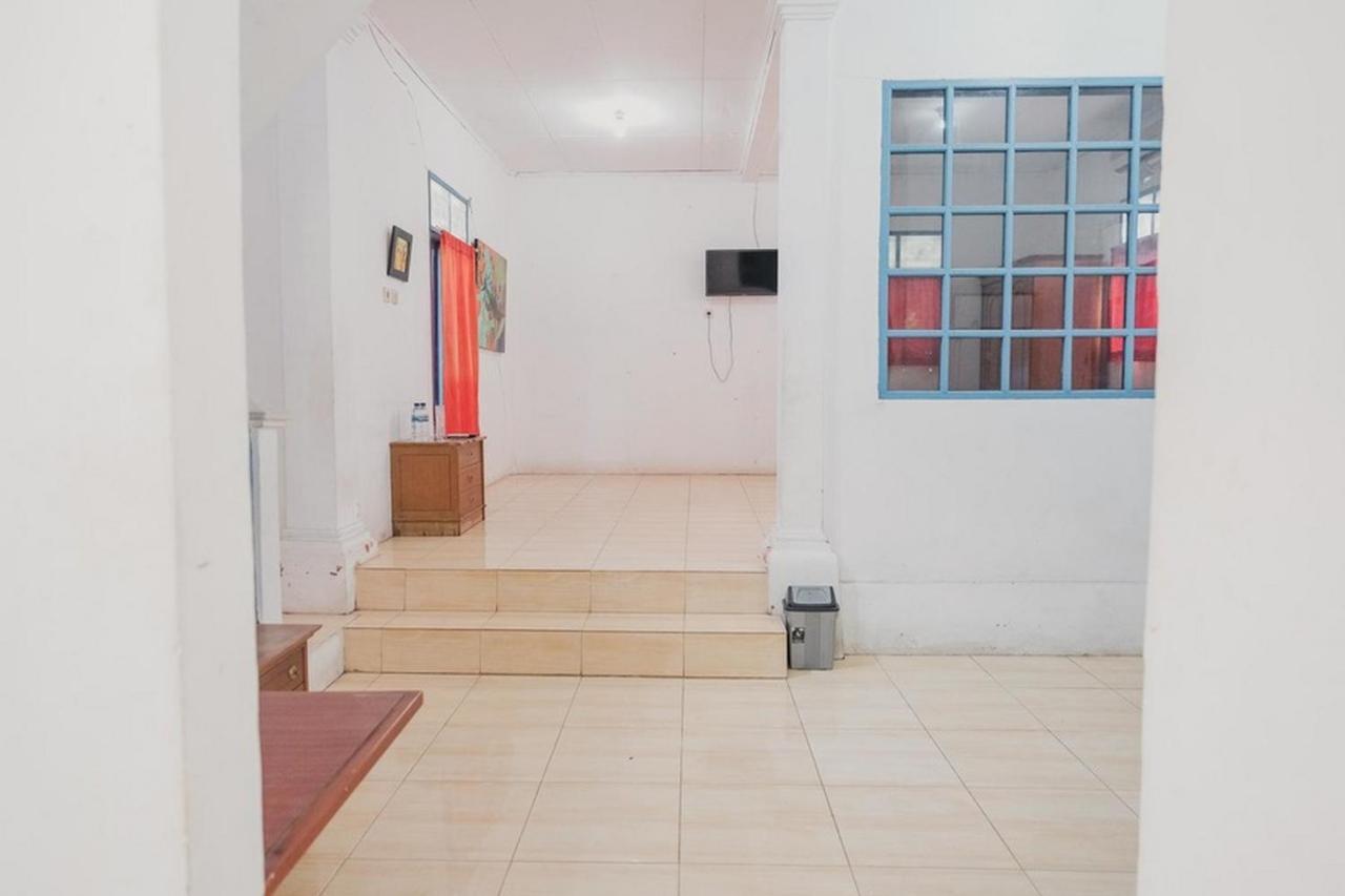 Reddoorz Near Pantai Florida Anyer Otel Serang Dış mekan fotoğraf