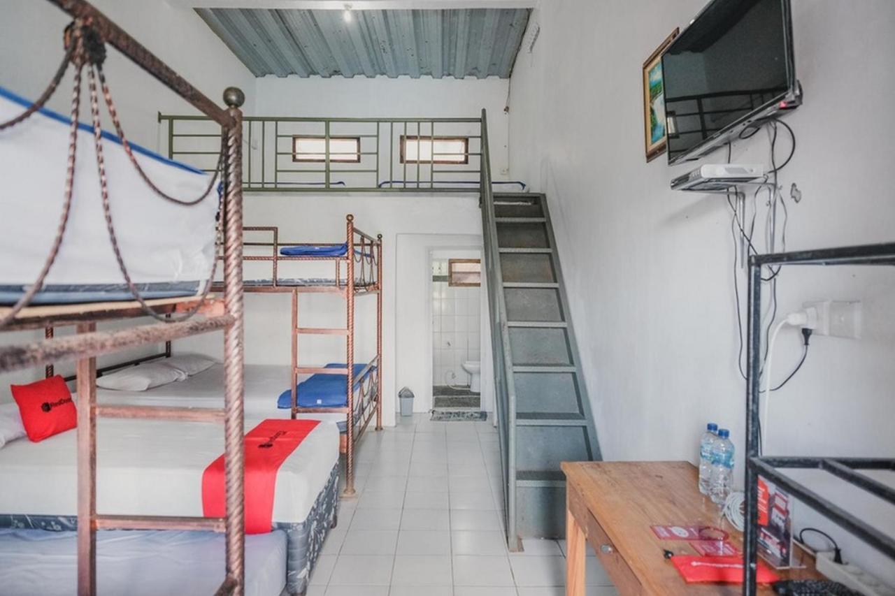 Reddoorz Near Pantai Florida Anyer Otel Serang Dış mekan fotoğraf